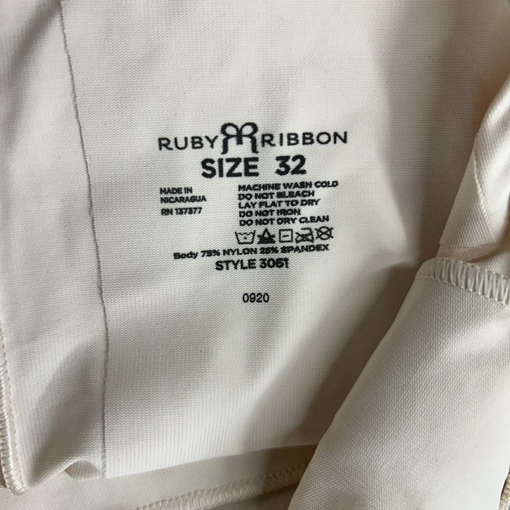 Ruby Ribbon Cream Camisole Top - Picture 5 of 6